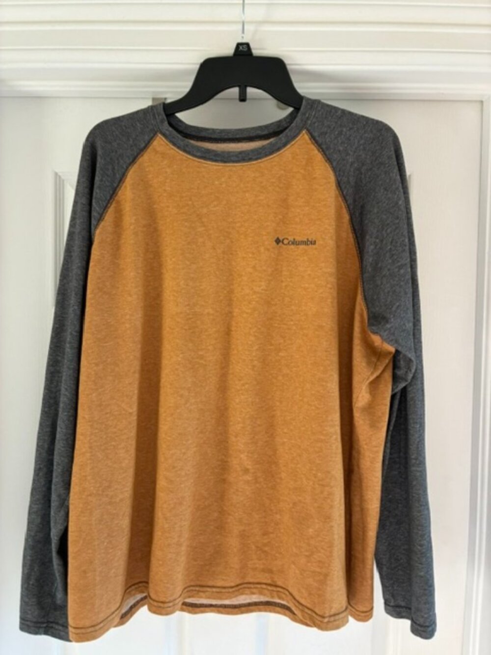 Columbia Men's long sleeve Omni wick tee, size XL